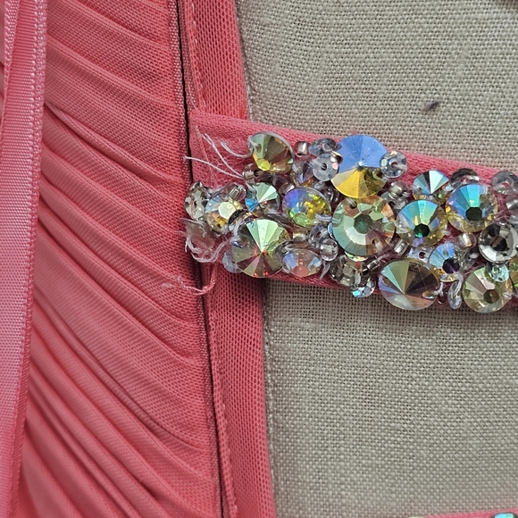 NWT La Femme Coral Embellished Strapless Prom/Pageant Gown Size 2 - Picture 6 of 16